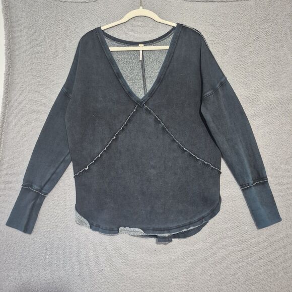 Free People Women's Cotton Long Sleeve V-Neck Westeros Distressed Sweatshirt M - Picture 1 of 7